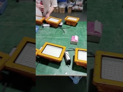 Instalações de iluminação à prova de explosão de 400 W com ângulo de raio de 120° e classificação de proteção IP66