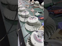 Iluminação LED de localização perigosa em baía alta