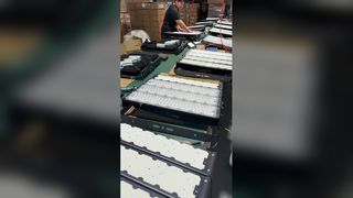 Iluminação LED para estádio à prova d'água IP66 com vida útil de 50.000 horas e opções personalizáveis