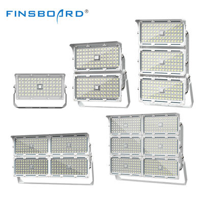 Lâmpada LED modular com corpo de lâmpada de liga de alumínio de suportes ajustáveis e dissipação de calor em forma de barbatana para iluminação de estádio