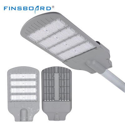 Luminária de Rua LED à Prova d'Água IP65 com Chip SMD2835/3030 para Iluminação de Rodovias na Faixa de Potência de 100W-200W