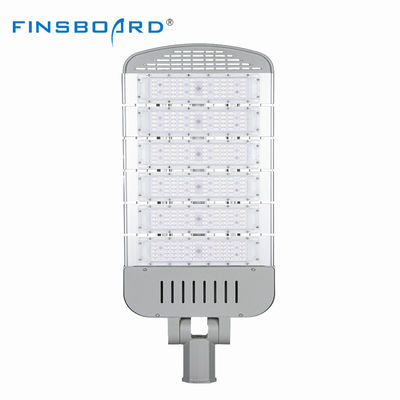 IP65 resistente à água SMD3030 LED Street Light com 130-140lm/w de eficiência para iluminação exterior e rodoviária