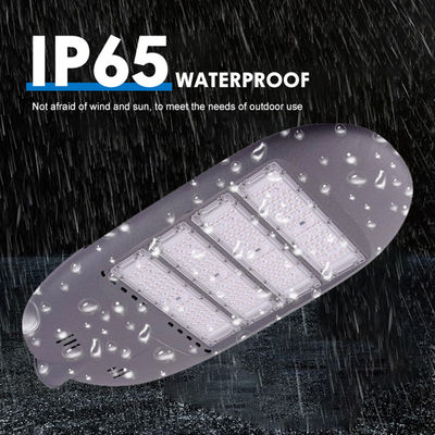 Luminária de Rua LED de 100W-200W à Prova d'Água IP65 com Vida Útil de 50.000 Horas para Iluminação Externa Montada em Poste