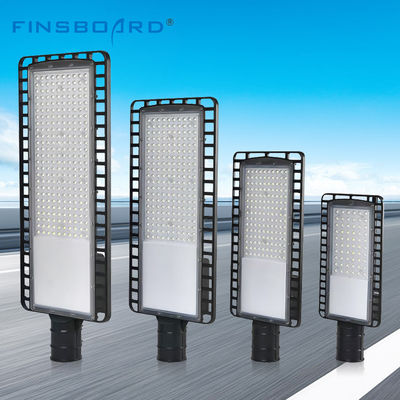 Luminária de Rua LED de Alta Luminosidade à Prova d'Água IP65 com Eficiência Luminosa de 130-140lm/W para Uso Externo