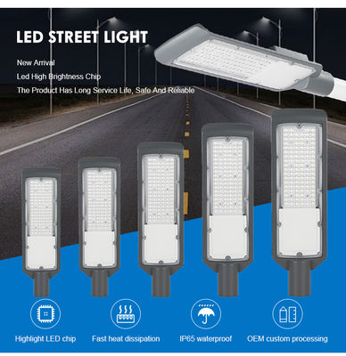 Luminária de Rua LED de Alumínio Fundido IP66 à Prova d'Água 3000-6500K para Rodovias e Estacionamentos Externos