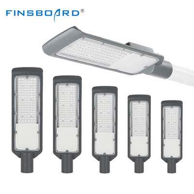 Luminária de Rua LED à Prova d'Água IP66 de Alta Eficiência 3000-6500K para Iluminação de Rodovias Externas com Eficiência de 125lm/w
