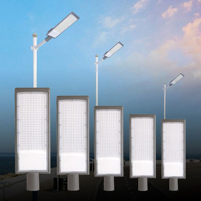 Lâmpada de rua LED IP66 à prova d'água com eficiência de 120lm/W e alta tensão AC85-265V para rodovias