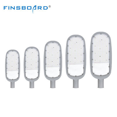 Luminária de Rua LED de Alta Eficiência 120lm/W com IP66 à Prova d'Água e Tensão Ampla AC85-265V para Iluminação de Rodovias Externas