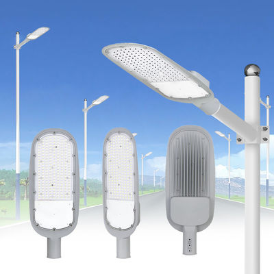 Iluminação LED de rua de alta eficiência com caixa de alumínio de fundição por injeção impermeável IP66 e eficiência de 120lm/w para faixa de tensão AC85-265V
