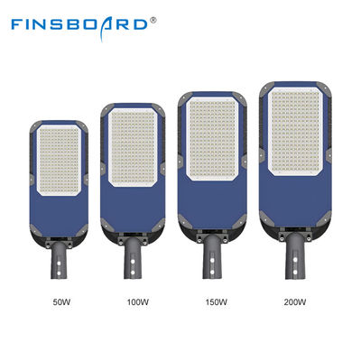 Luminária de Rua LED de Alta Potência à Prova d'Água IP66 em Alumínio Fundido DIA-Casting com Eficiência de 120lm/W para Iluminação Externa