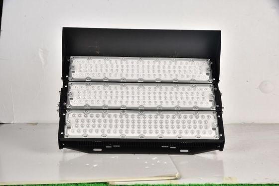 750W Bracket Mount LED Stadium Light com IP67 Waterproof Rating e 50000 Horas de Vida útil para Ballpark e Arena
