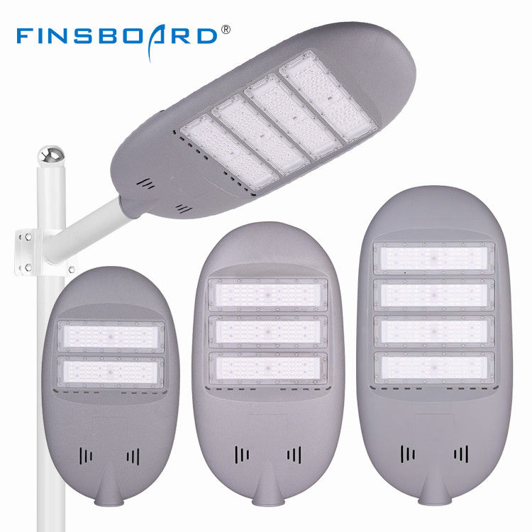 Alta luminosidade Alta eficiência luminosa Luz de rua LED IP65 Cor de alumínio