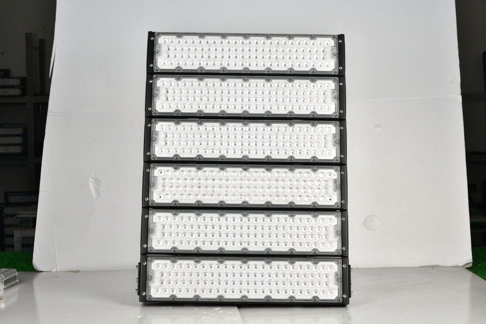 Luz de Mastro LED IP65 à Prova d'Água 2000W com 50.000 Horas de Vida Útil para Estádio e Holofote Externo