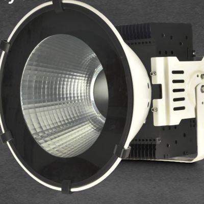 LED de alta luminosidade Industrial de iluminação de baía alta Torre de luzes de guindaste IP65