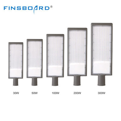 Lâmpadas de rua de alumínio de fundição a óleo IP66 à prova d'água para uso exterior SMD2835 LED
